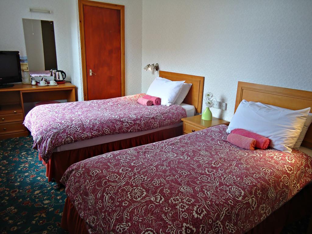 בלקפול Cherry Blossom Inn מראה חיצוני תמונה