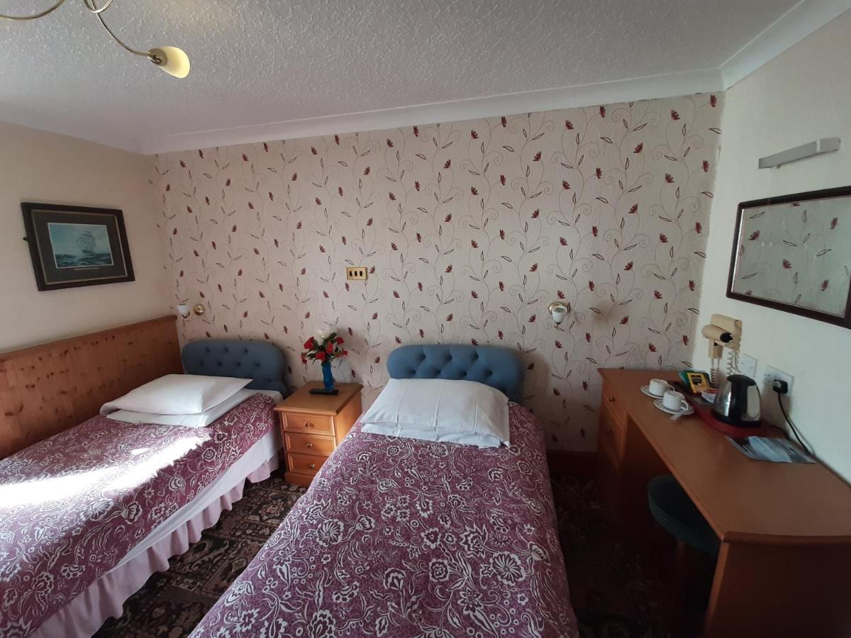 בלקפול Cherry Blossom Inn מראה חיצוני תמונה
